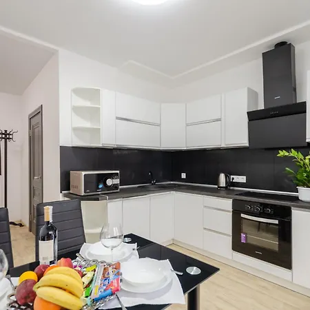Apartment панорамний краєвид на озеро *