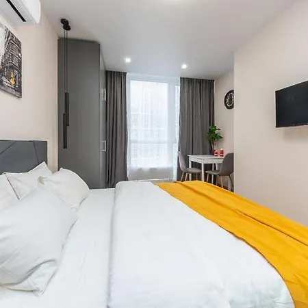 Apartment панорамний краєвид на озеро
